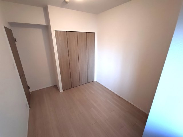 広々とした洋室です