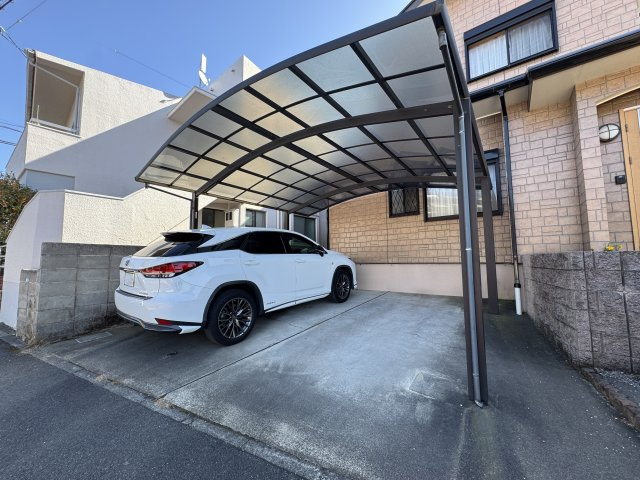 カーポート付き♪