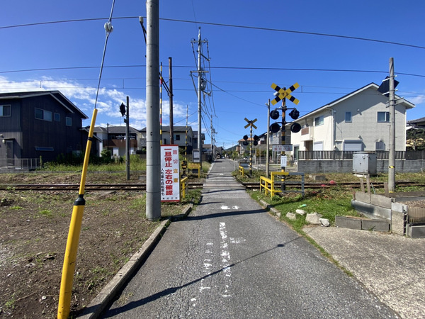 スーパーまで徒歩11分☆