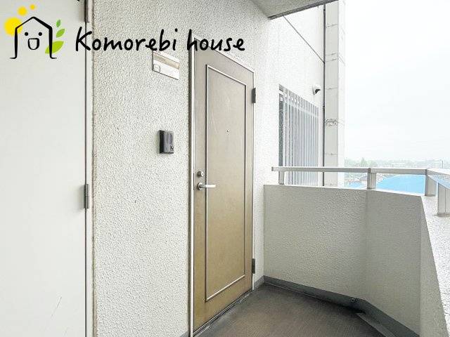 ゆったりとした玄関です