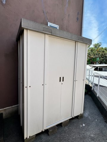 ちょっとした荷物からタイヤまでスッキリ収まる大容量♪あると便利ですよね♪
