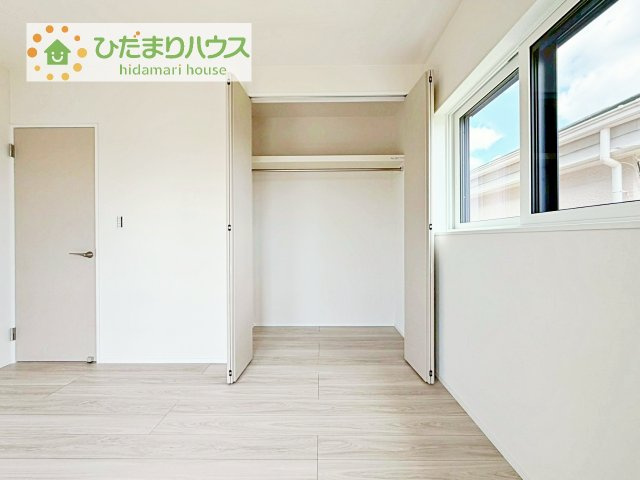 お洋服の多い女性に人気！収納力の高いクローゼット付き☆彡