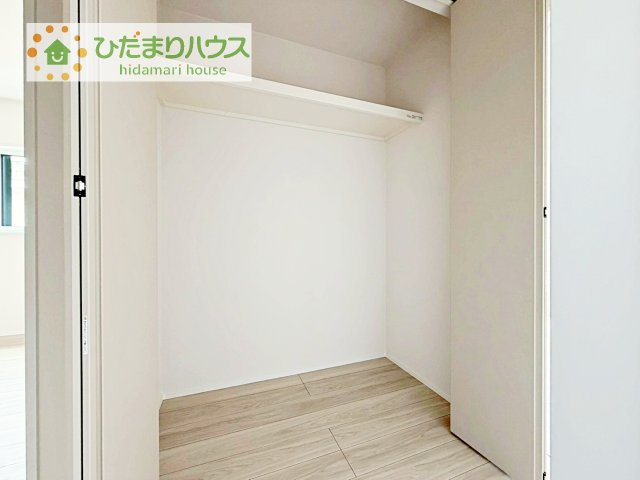 収納場所に困る掃除機や掃除用具はこちらへ！！