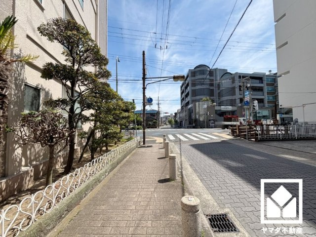 2025年10月に大規模修繕工事済みの大変綺麗なマンションです。（廊下壁面塗装・鉄部塗装・廊下・階段防水工事）