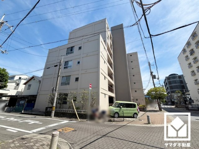 スムーズな移動を叶えるエレベーターがございます。忙しい朝も快適に、ストレスフリーな暮らしをサポート。