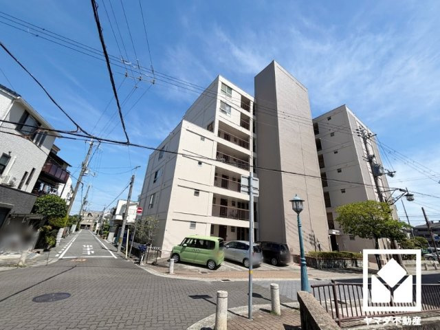 居室にクローゼットがございますので、お部屋の広さを最大限に活用できます。