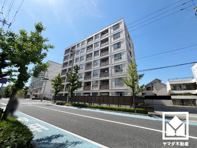ローンのご相談も承っております。様々な住まいのお悩みもご相談ください。お客様それぞれにあったマイホームご購入をお手伝いいたします。