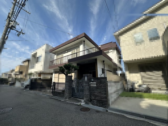 外観：328000547070