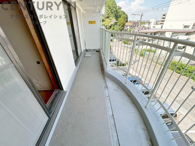 バルコニー面積は8.46？ございます。