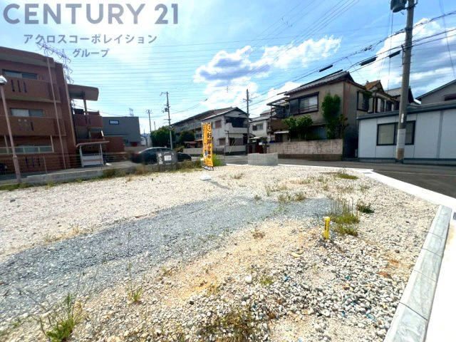 公園も充実しており、子育て世帯にとって住みやすい環境が整っています。