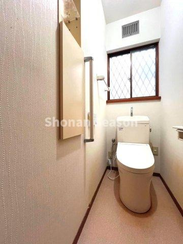 1階2階各階にトイレ付◎朝の混雑しがちな時間帯も安心ですね。