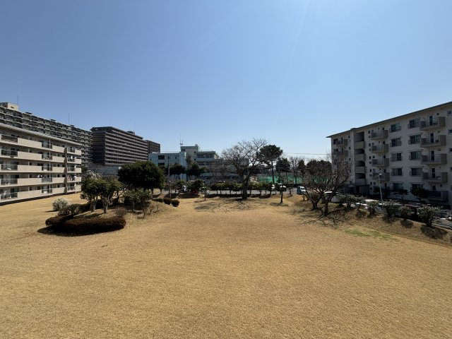 南側バルコニーからの眺望です！