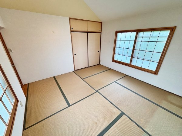 和室（約8.0帖、押入付）