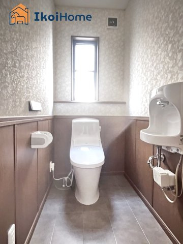 ●年中無休：当日予約可●1階・2階ウォッシュレット付のお手洗い。汚れが落ちやすく、節水タイプです