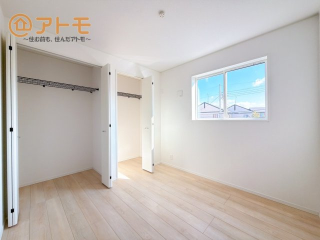 各居室に収納がついているので、部屋の中をすっきり見せることができますね！