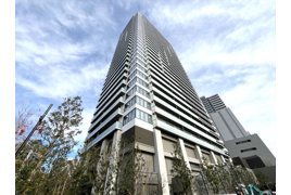 プラウドタワー小岩フロントの外観