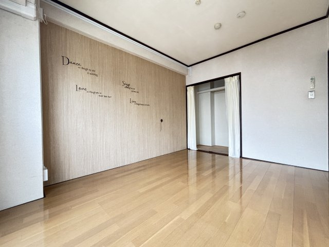 洋室
