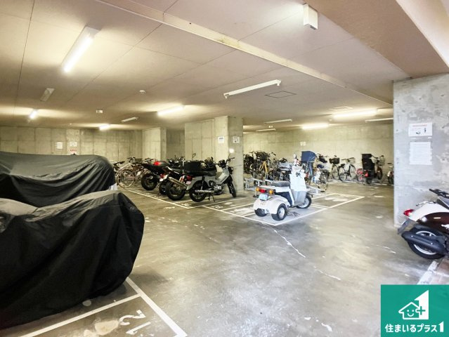 共用部（駐輪場）　