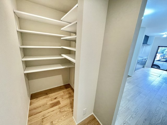 ウォークインクローゼットのある住まいで収納上手な生活を実現！