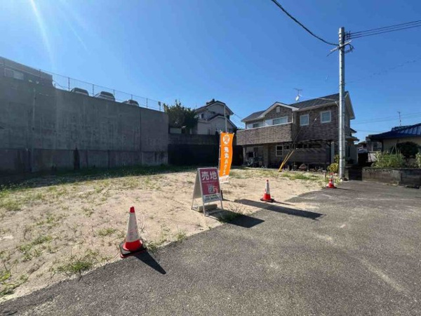 【向佐野一丁目の外観】