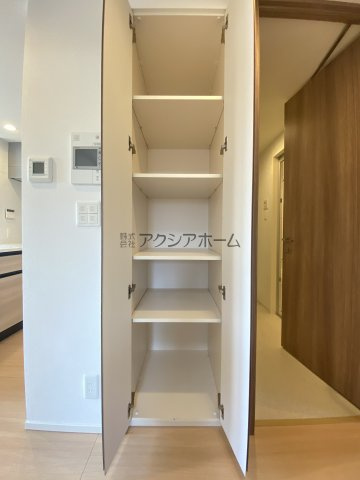 リビング収納