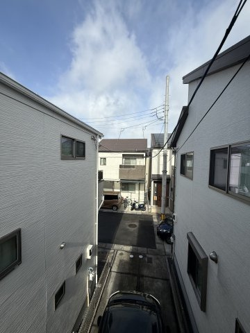 西向きバルコニーから北側の眺望です。