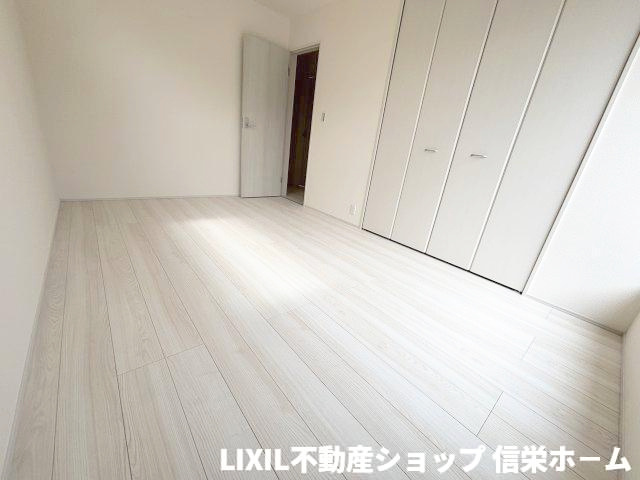 洋室6.7帖