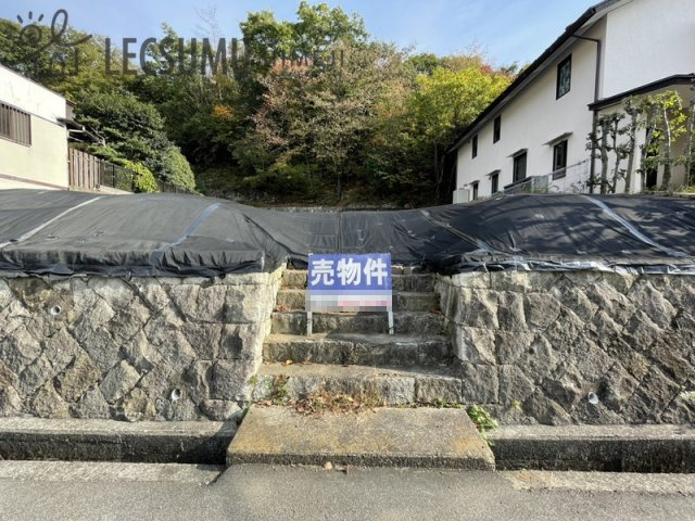 外観：328000606947