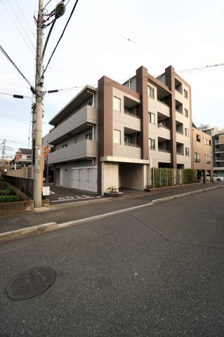 apartment 埼玉県さいたま市南区南浦和２丁目40番12号