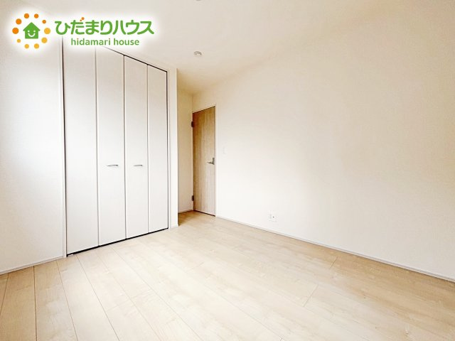 夏場に心地良いひんやり感はフローリングならでは☆彡