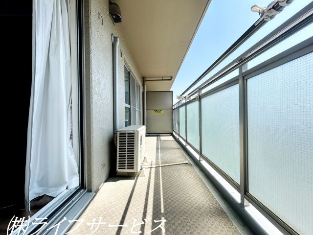 バルコニー／南向きのバルコニーは陽当り良好！