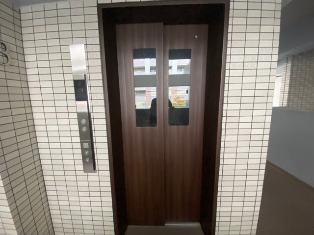 エレベーター