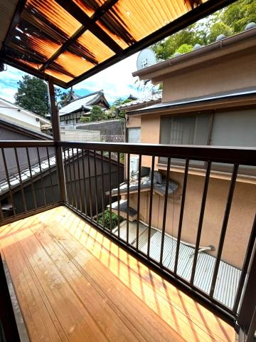 バルコニーがあります
