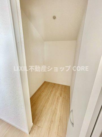ウォークインクローゼットのある住まいで収納上手な生活を実現！　