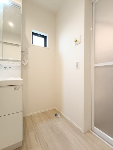 【室内洗濯機置き場】