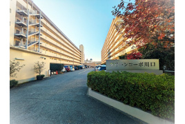 グリーンコーポ川口B棟の外観