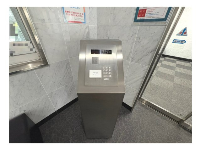オートロック完備で安心のセキュリティ。暮らしをしっかり守ります。