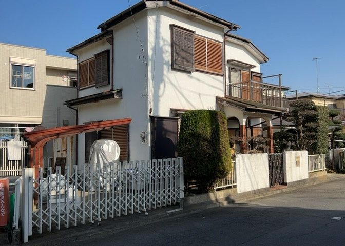 物件の詳細については、現地を見てわかること以外に、役所や法務局などで調べないとわからないことがあります。そのため、現地に行く場合は、もしこの物件を買ったらどのような生活ができるかをイメージしましょう。