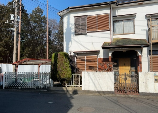人が暮らすうえで日光は大切な要素となります。日当たりの良さは譲れないポイントですね。併せて近くに大きな建築物の建築予定がないか、あるいはそれが可能な土地が近くにないか事前に確認することもお勧めします。