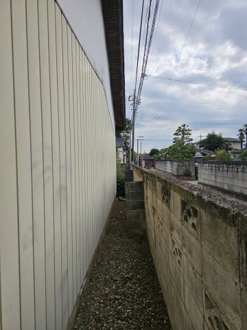 【下中山戸建ての外観】