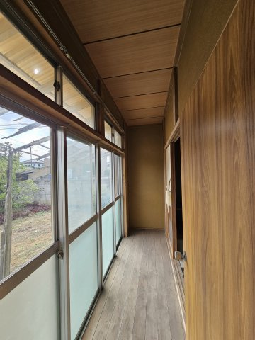 【下中山戸建ての内装】