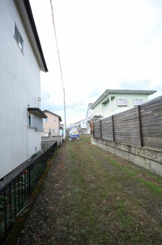 前面道路から庭まで