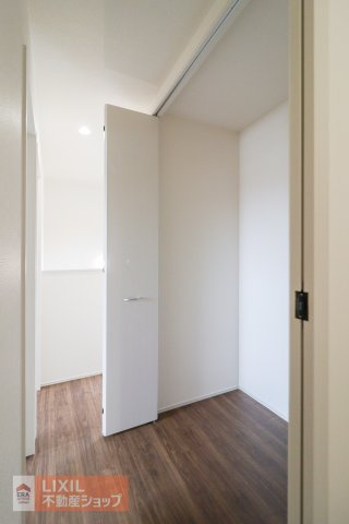 【収納】現地完成写真。しっかり収納がついております！