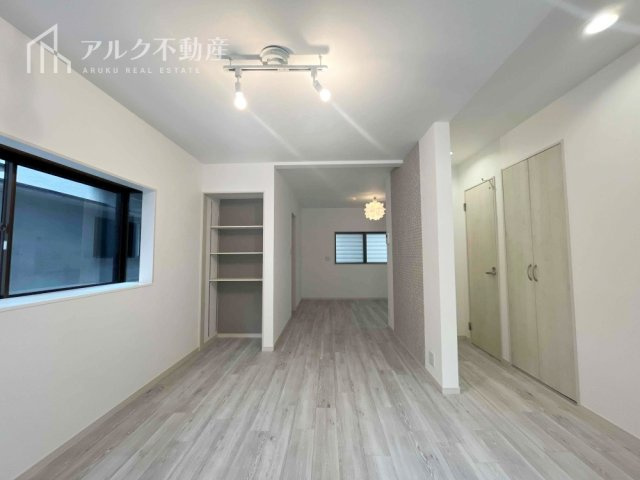 リビングダイニング