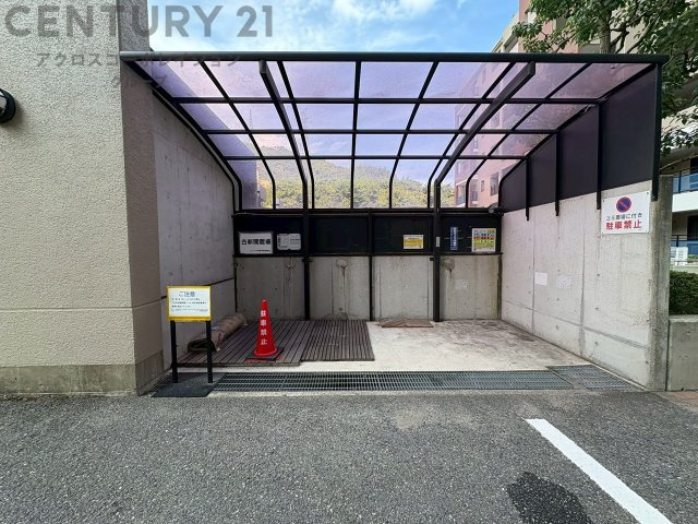 当日見学可能ですので、見学希望の際はお気軽にお問い合わせください。ネットからの見学予約も便利です♪