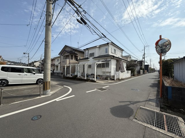 離合可能な幅員です。