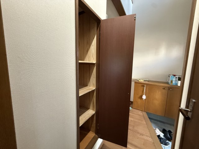 【収納】箇所箇所に収納があり、買い置きにも便利♪