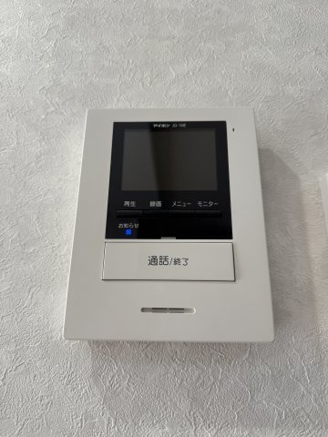 【インターホン】来訪者はの確認が可能です。