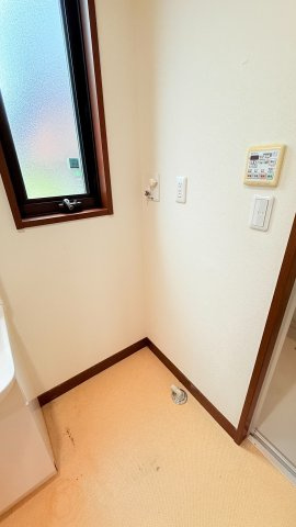 洗濯機置き場
