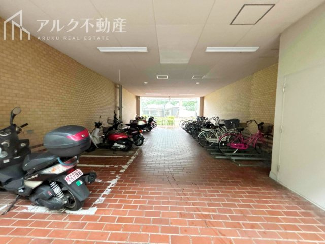 バイク置き場